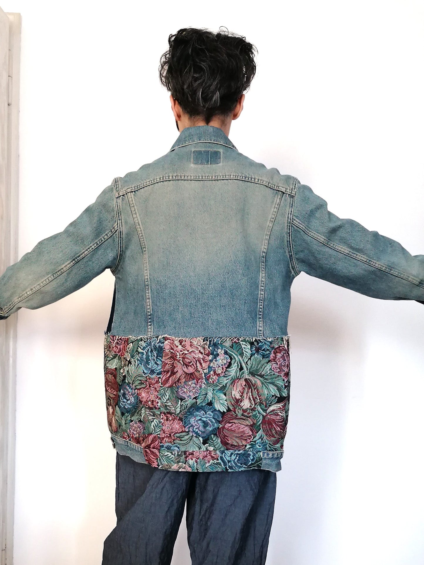 Giacca jeans upcycling Sofà taglia M